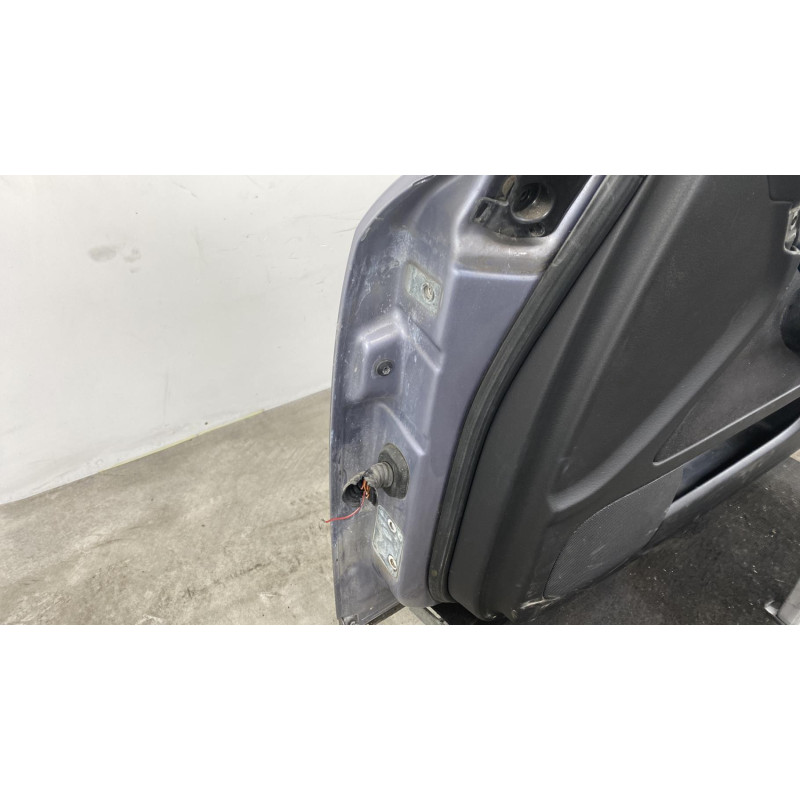 Porte avant droit AUDI A4 2 Photo n°5