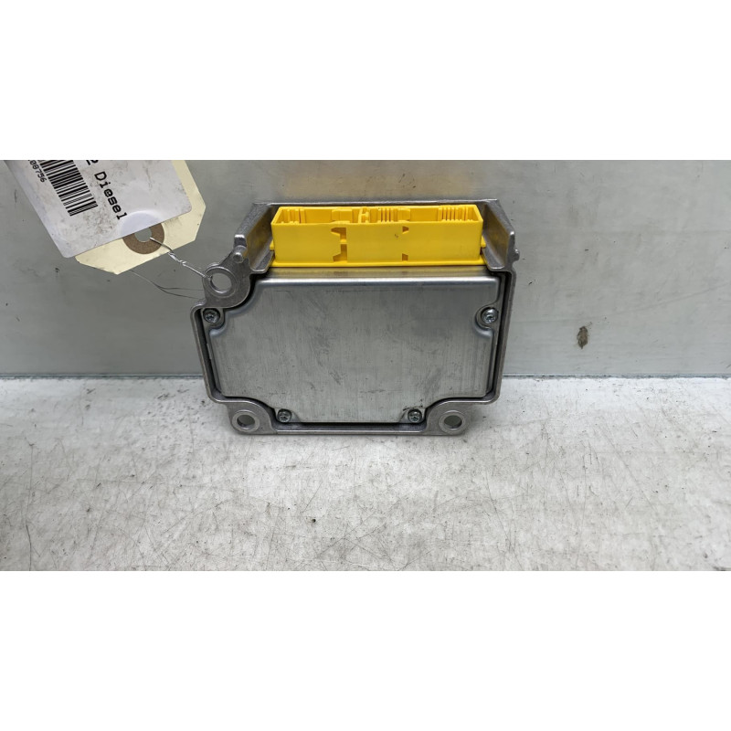Boitier air bag MERCEDES CLASSE B 245 Photo n°4