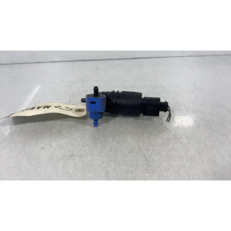 Pompe lave glace avant MERCEDES CLASSE B 245