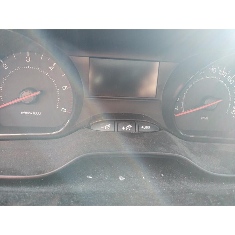 Autoradio d'origine PEUGEOT 208 1 Photo n°7