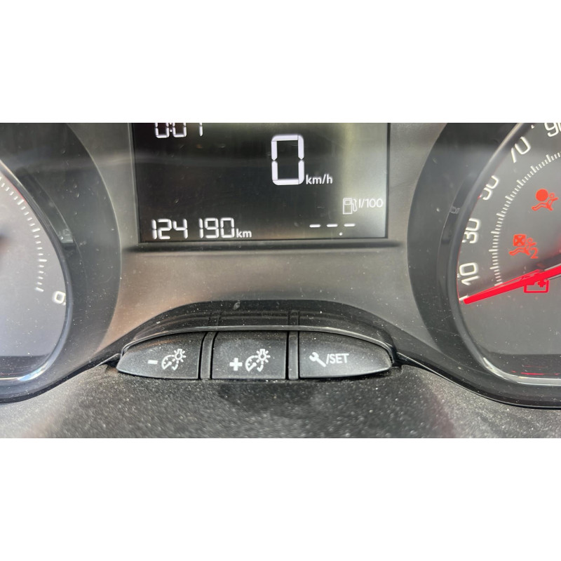 Autoradio d'origine PEUGEOT 208 1 Photo n°14