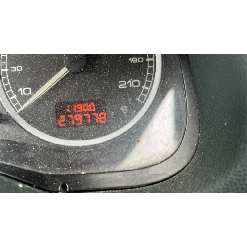 Bouton de warning PEUGEOT 307 Photo n°6