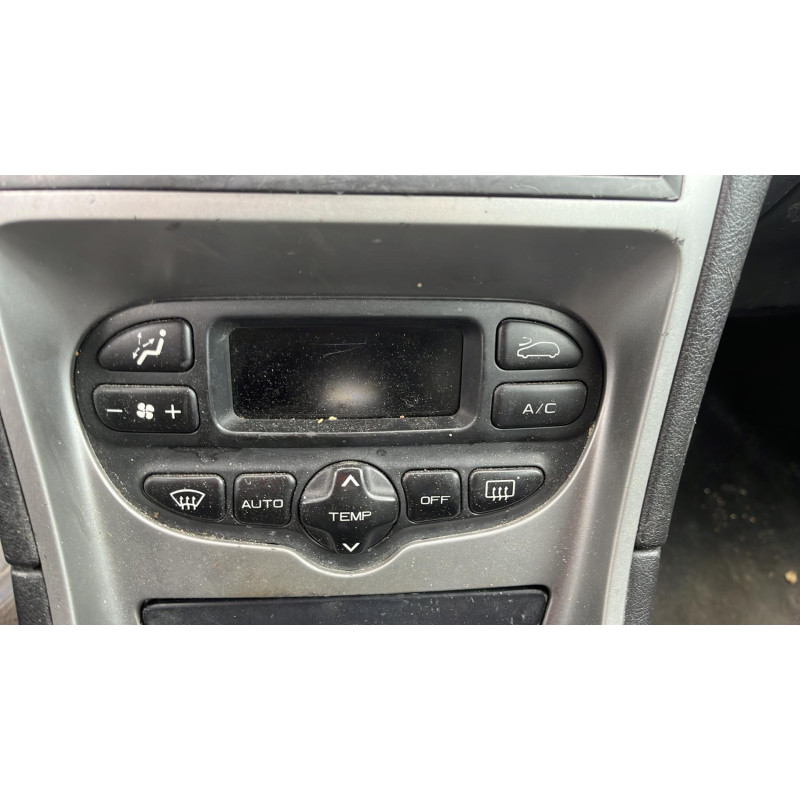 Bouton de warning PEUGEOT 307 Photo n°11