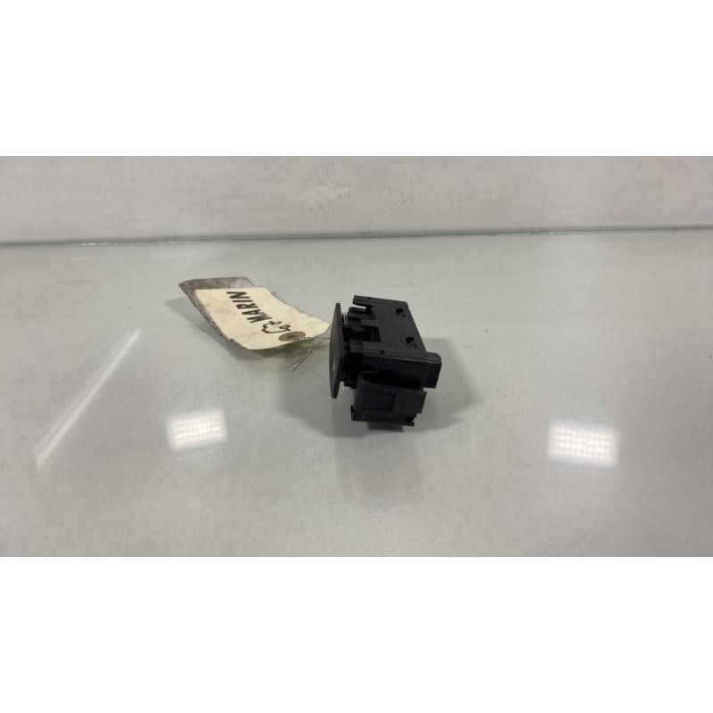 Bouton de warning RENAULT TRAFIC 3 Photo n°3