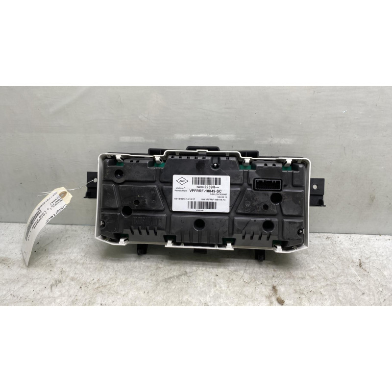 Compteur RENAULT TRAFIC 3 Photo n°2
