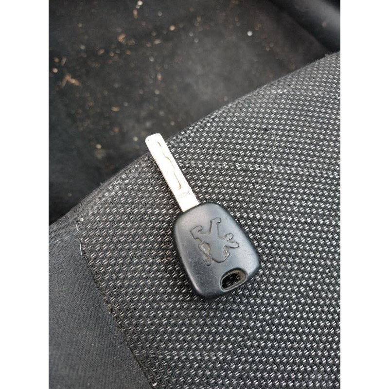 Pretensionneur de ceinture avant droit PEUGEOT 207 Photo n°4