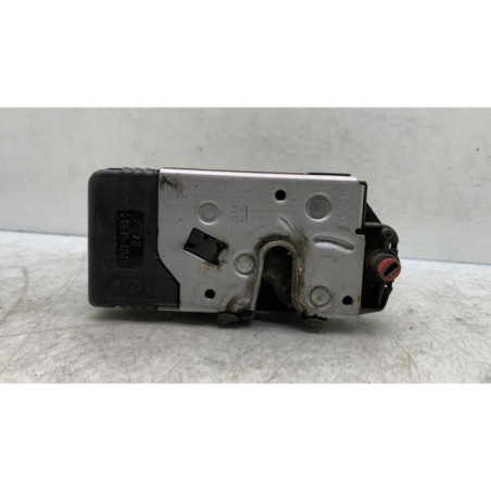 Serrure arriere droit OPEL CORSA C