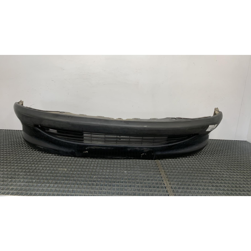 Pare choc avant PEUGEOT 206 Photo n°4