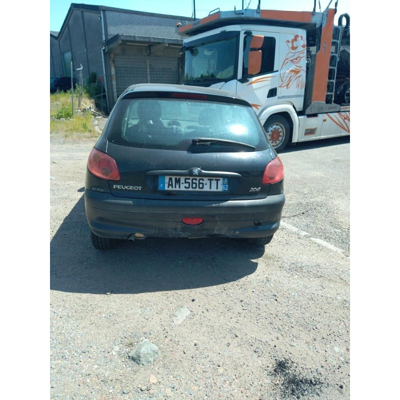 Pare choc avant PEUGEOT 206 Photo n°8