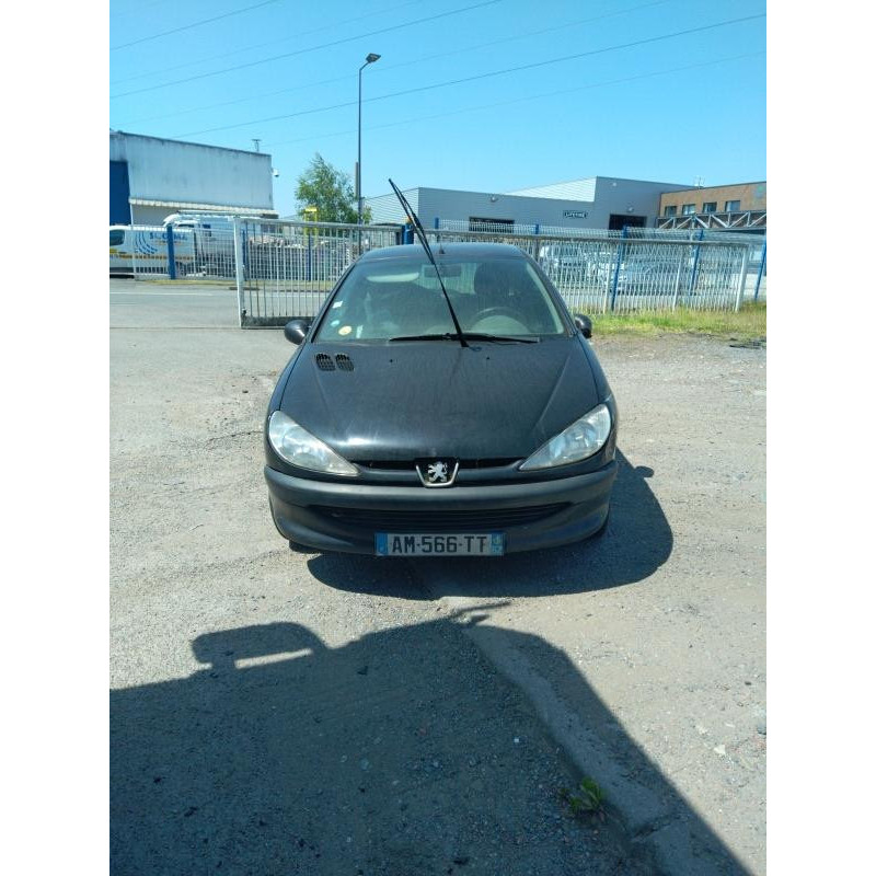 Pare choc avant PEUGEOT 206 Photo n°15