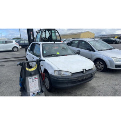 Poignee porte avant droit PEUGEOT 106