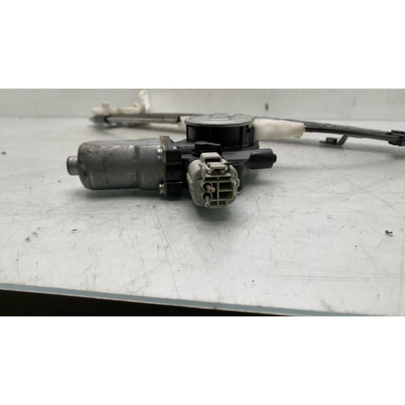 Leve vitre electrique arriere gauche HONDA FR-V Photo n°1