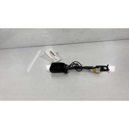 Attache ceinture avant droit PEUGEOT 308 1