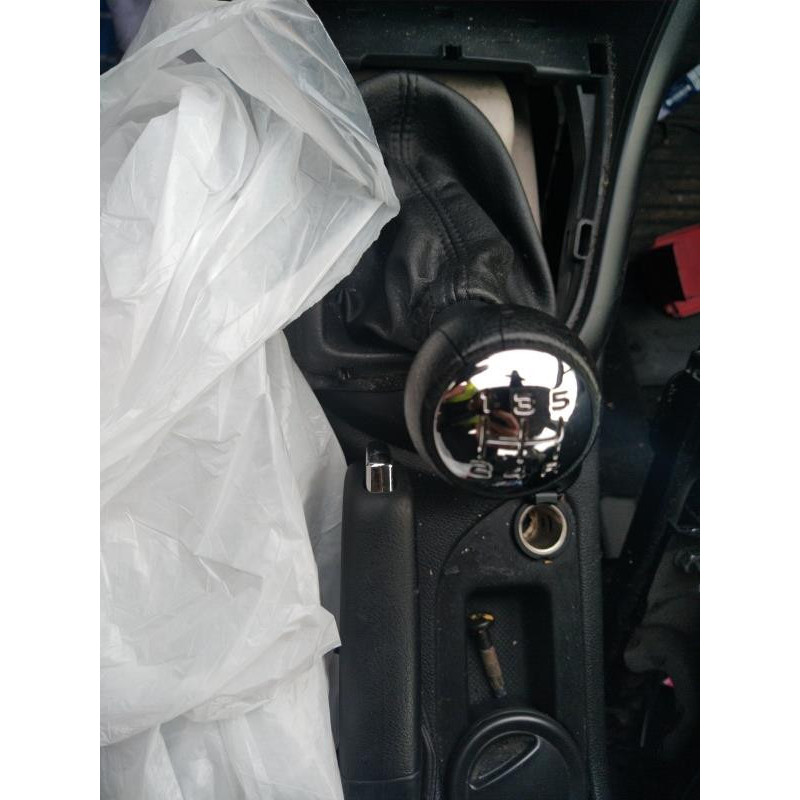 Attache ceinture avant droit PEUGEOT 308 1 Photo n°5