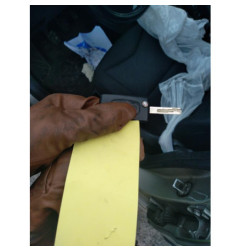 Attache ceinture avant droit PEUGEOT 308 1