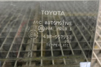 Vitre arriere droit TOYOTA RAV4 3