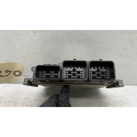 Calculateur moteur CITROEN C3 2 Photo n°1