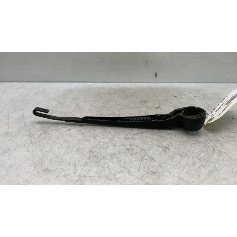 Bras essuie glace arriere AUDI A3 1 Photo n°1