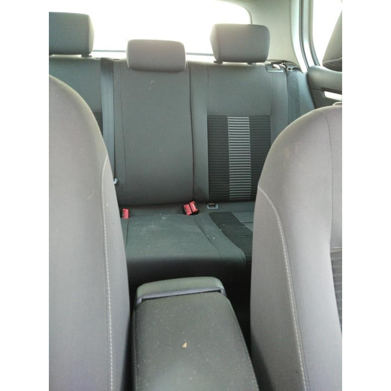 Serrure avant gauche VOLKSWAGEN GOLF 5 Photo n°11