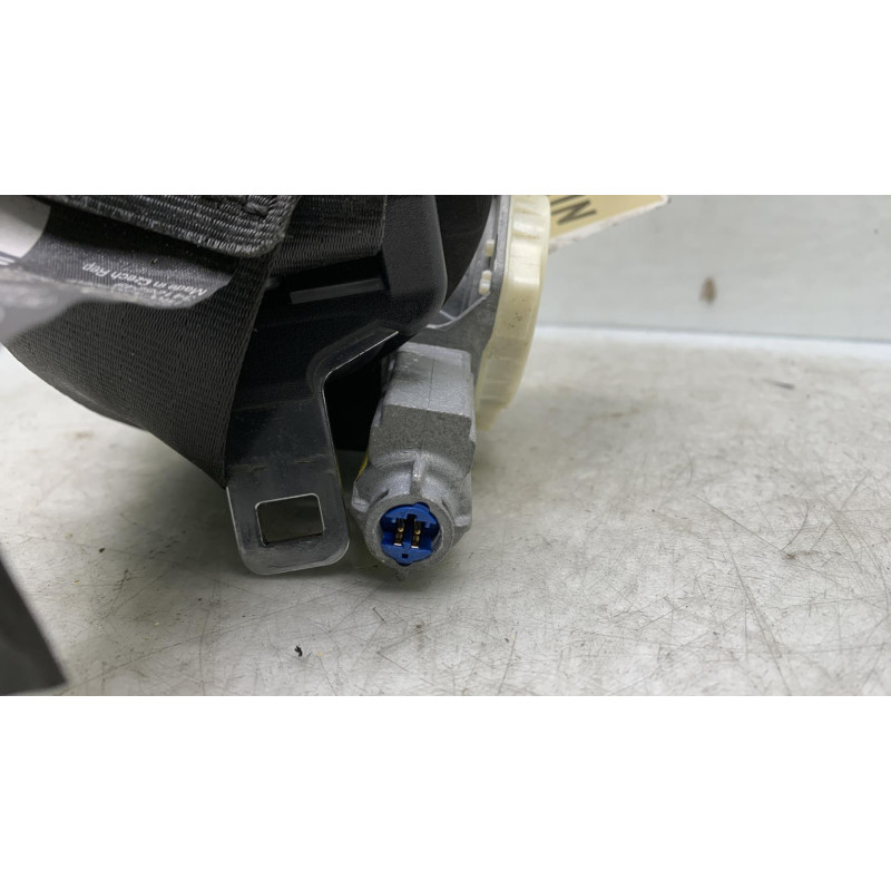 Pretensionneur de ceinture avant droit CITROEN C3 2 Photo n°3