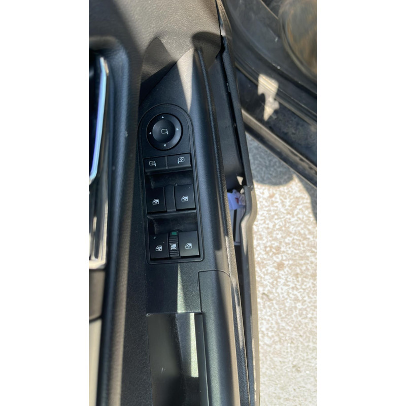 Feu arriere principal gauche (feux) OPEL ASTRA H Photo n°4
