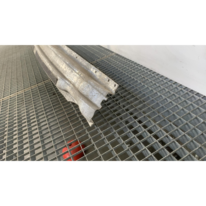 Renfort pare choc arriere (traverse) AUDI A4 2 Photo n°2