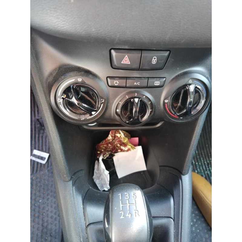 Commande chauffage PEUGEOT 208 1 Photo n°13