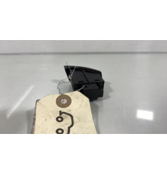 Bouton de warning AUDI A4 3