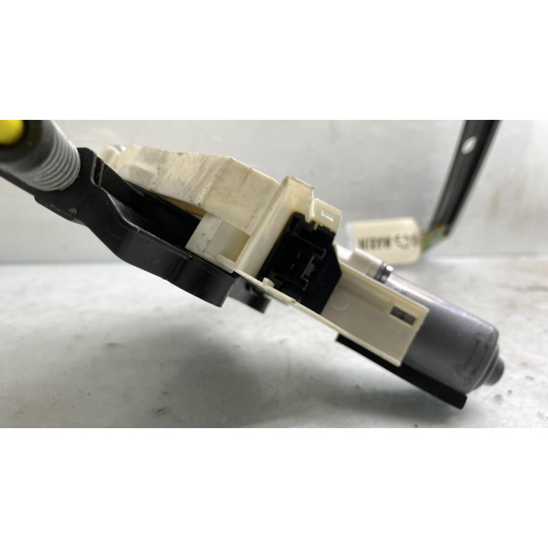 Leve vitre electrique avant droit AUDI A4 3 Photo n°8