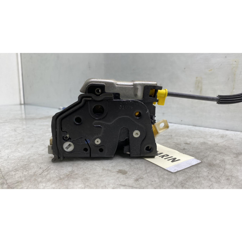 Serrure avant droit AUDI A4 3 Photo n°4