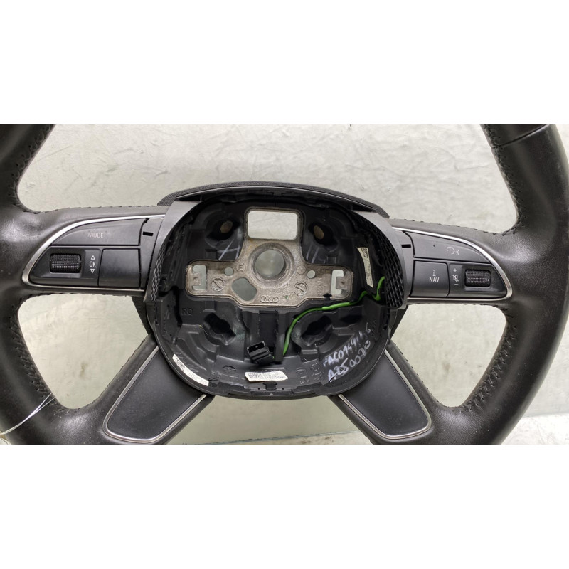 Volant AUDI A4 3 Photo n°5
