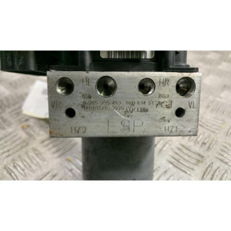 Bloc ABS (freins anti-blocage) AUDI A4 3