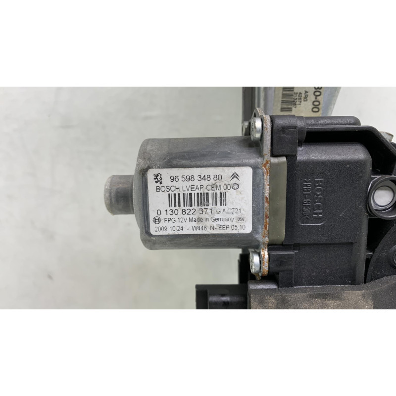 Leve vitre electrique arriere gauche PEUGEOT 308 1 Photo n°6