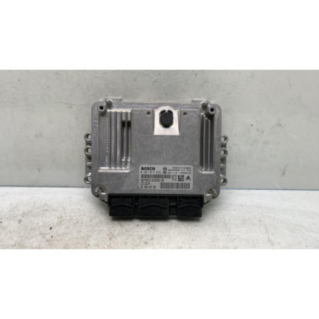 Calculateur moteur PEUGEOT 308 1