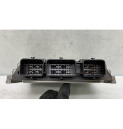 Calculateur moteur PEUGEOT 308 1