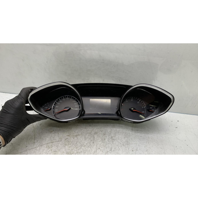 Compteur PEUGEOT 308 2 Photo n°4