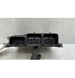Calculateur moteur PEUGEOT 308 2