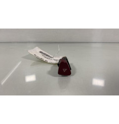 Bouton de warning PEUGEOT 607 Photo n°1