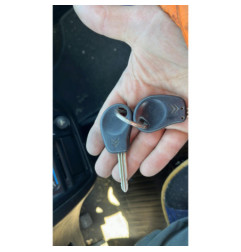 Verin de coffre CITROEN SAXO