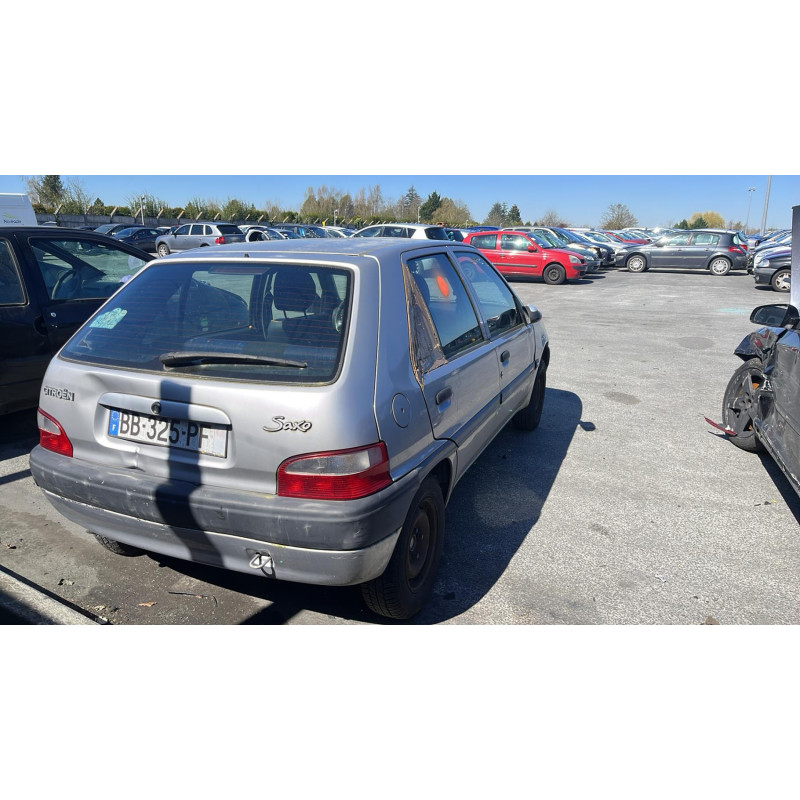 Verin de coffre CITROEN SAXO Photo n°7