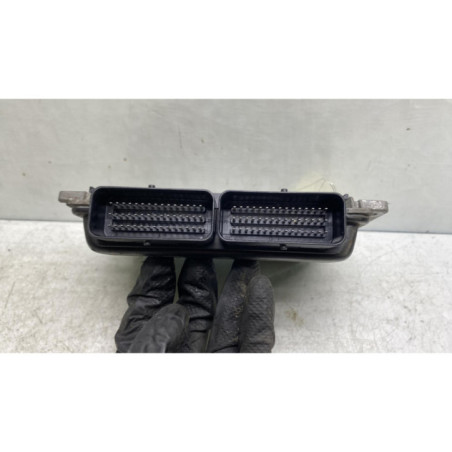 Calculateur moteur RENAULT TWINGO 1
