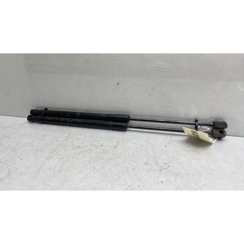 Verin de coffre OPEL ASTRA H Photo n°2