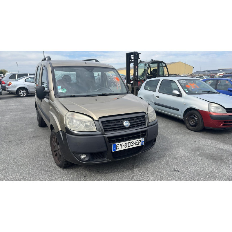 Retroviseur droit FIAT DOBLO 1 Photo n°11