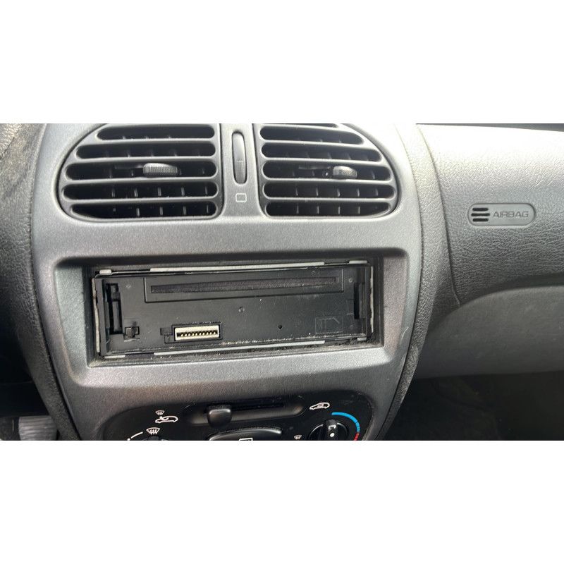 Bouchon de carburant PEUGEOT 206 Photo n°7