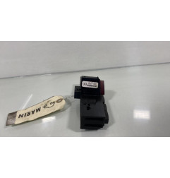 Bouton de warning OPEL CORSA D