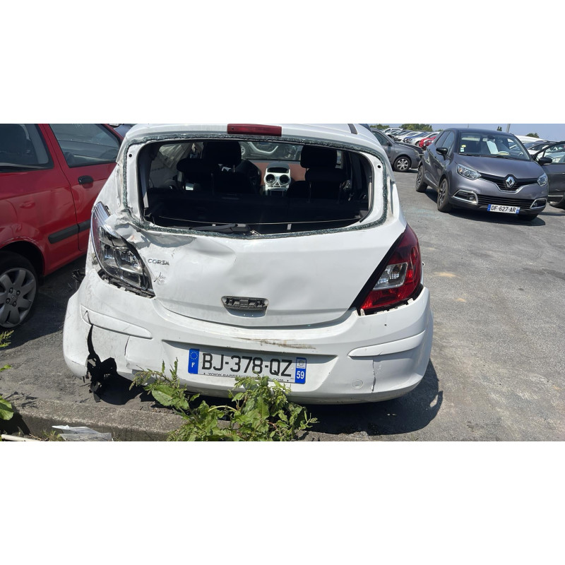 Bouton de warning OPEL CORSA D Photo n°4