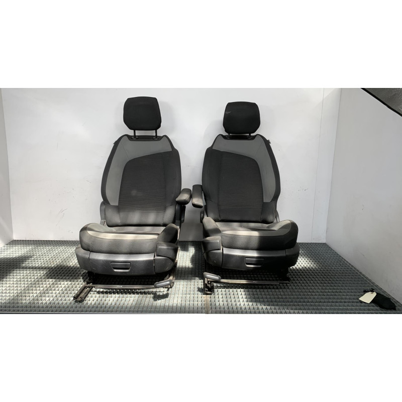 Interieur complet CITROEN C4 PICASSO 2 Photo n°7