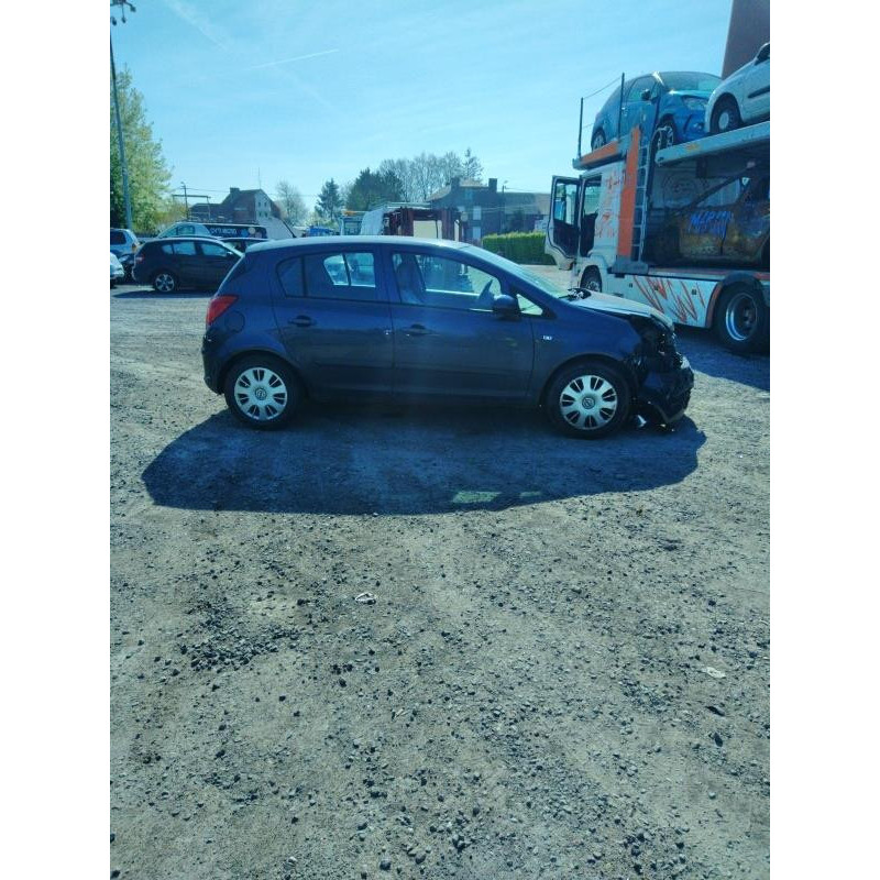 Ceinture avant gauche OPEL CORSA D Photo n°10