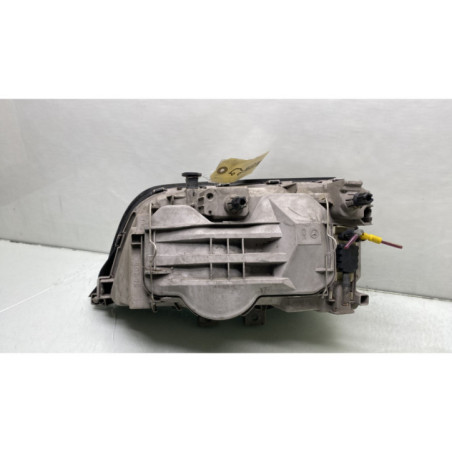 Optique avant principal droit (feux)(phare) MERCEDES CLASSE C 202