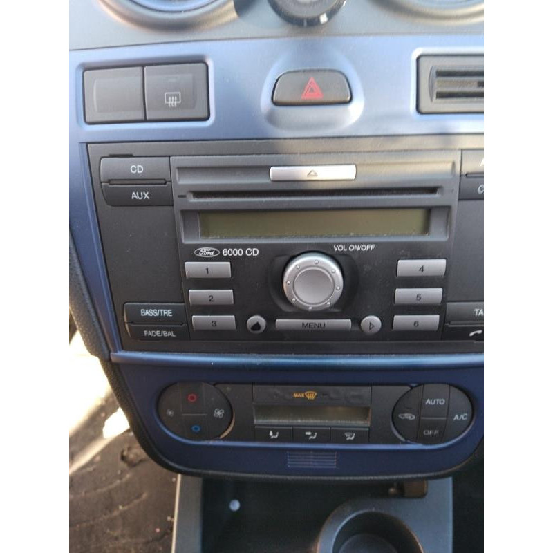 Porte avant gauche FORD FIESTA 5 Photo n°10